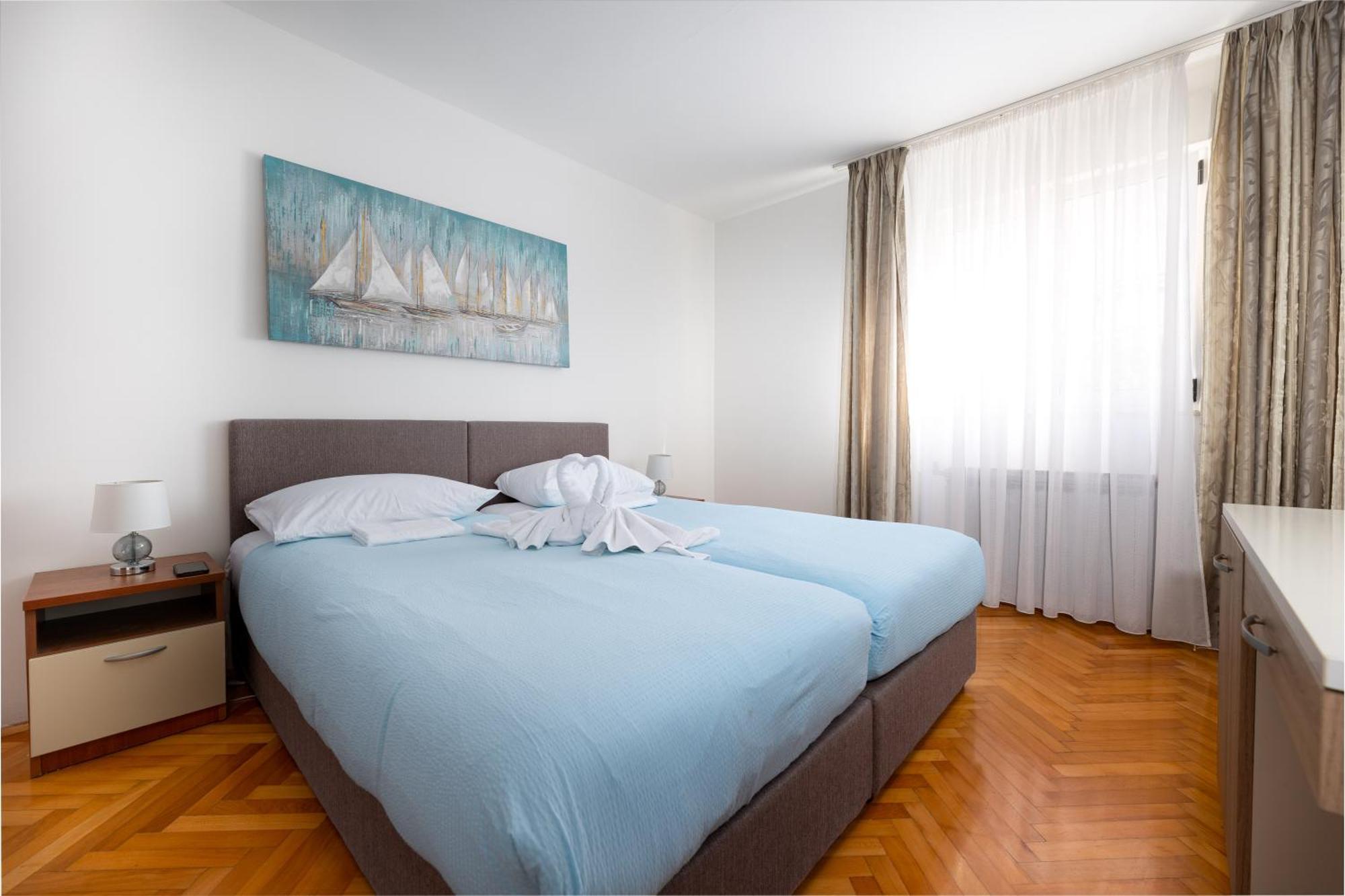 Villa Okruk-10 Meters Away From The Beach 오크루그고른지 외부 사진